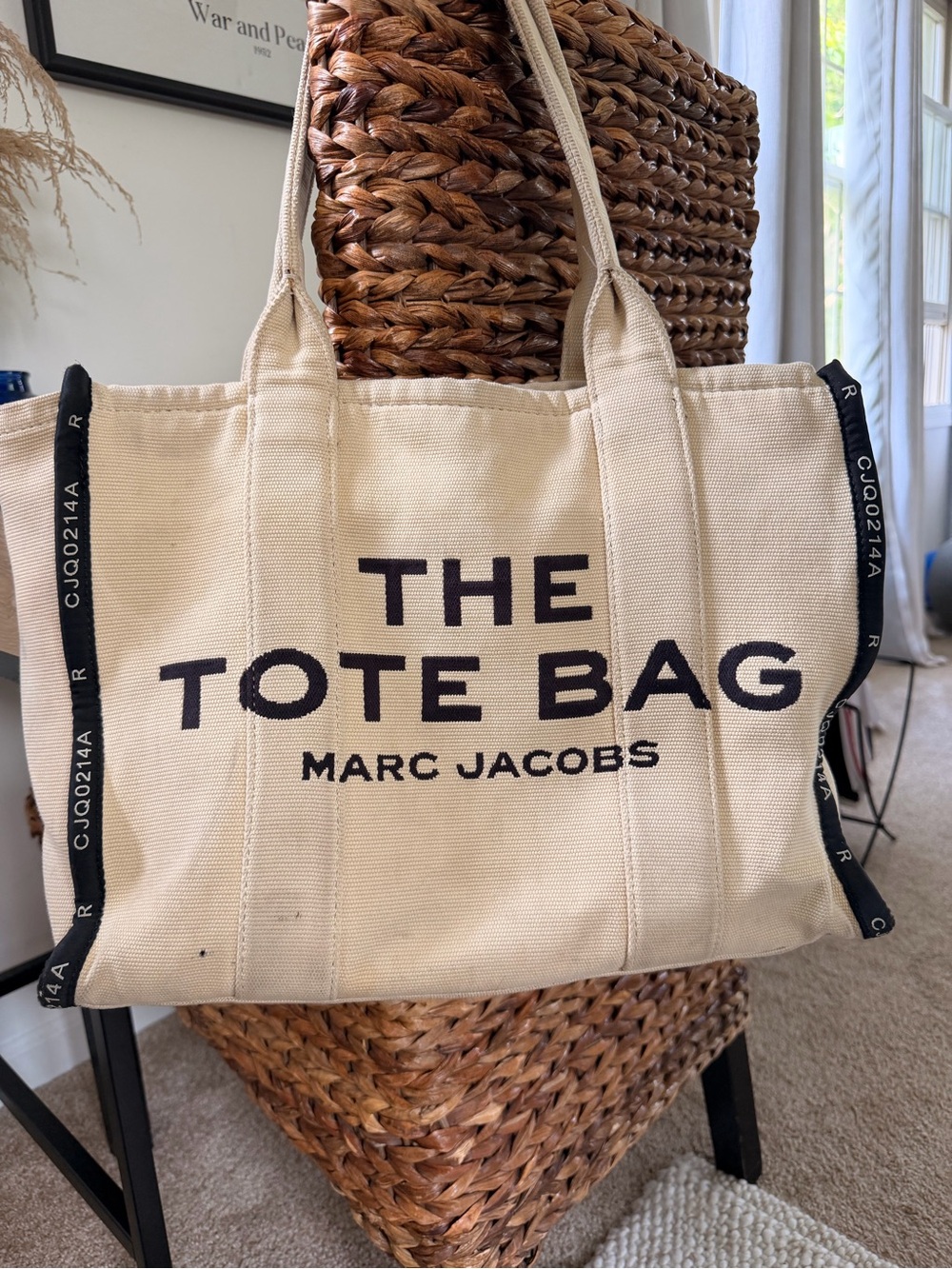 Marc Jacobs Canvas Tote Bag in Cream with Black Logo